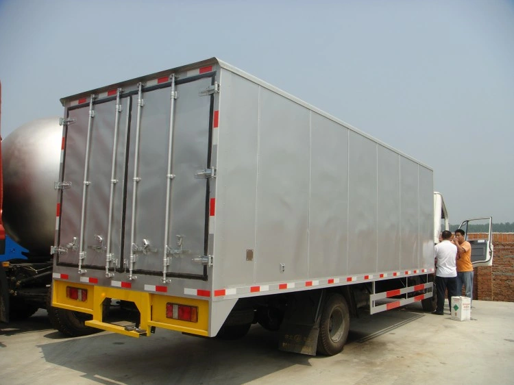 Dongfeng Mobile Frozen Food Meat Hook Refrigerator Truck