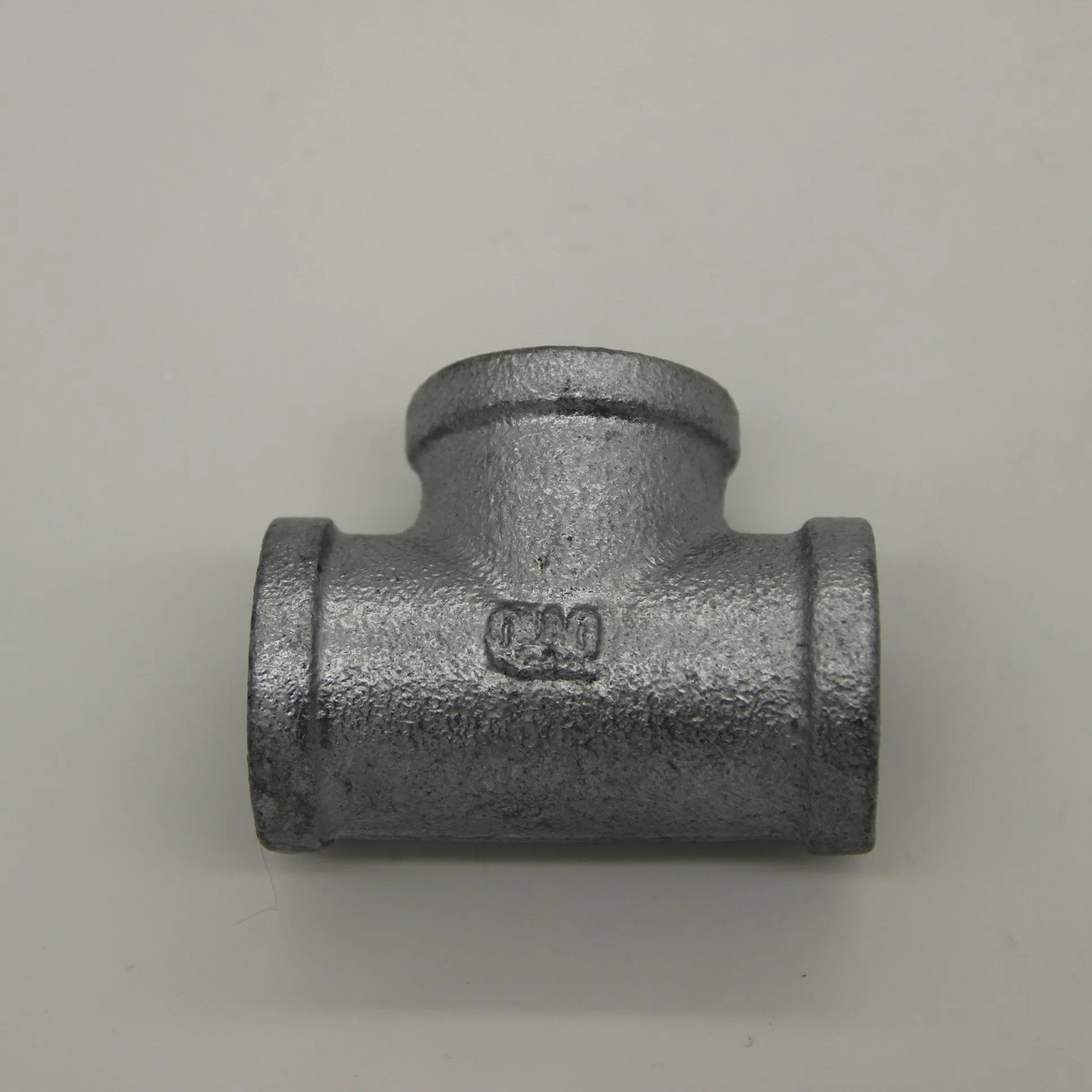 Gi Pipe Fitting with Bargain Factory Price NPT Standard Tee