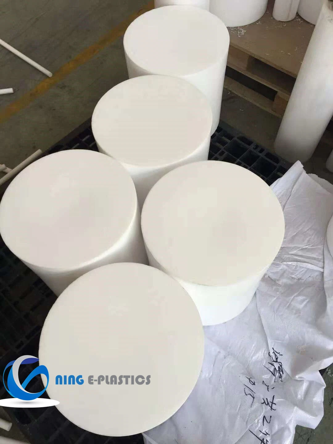 PTFE/Teflon Moulding Moulded Rods, Round Bar, Plastic Rod