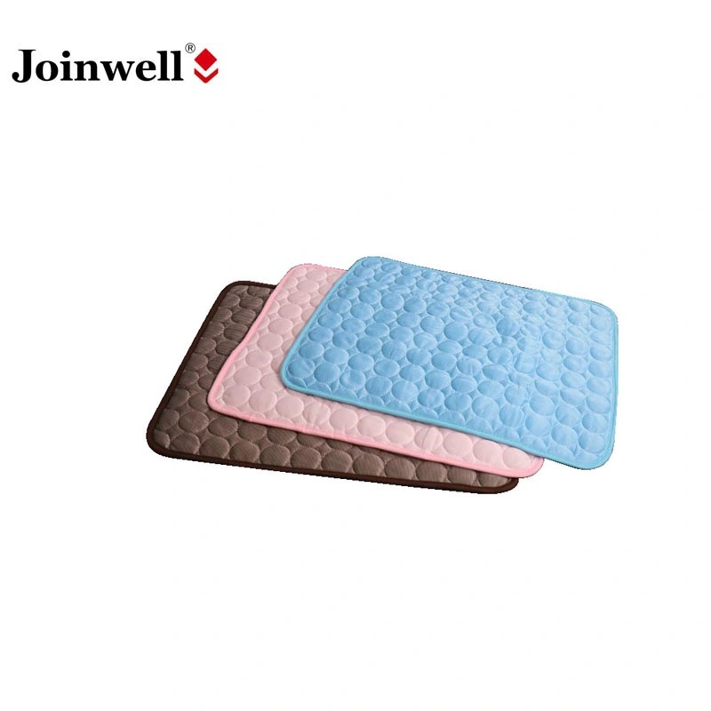 Anti-Slip Adhesive Pet/Dog/Puppy/Cat Pet Care Products Accessories Supplies Wholesale/Supplier Training Sanitary Bed Mat Pad