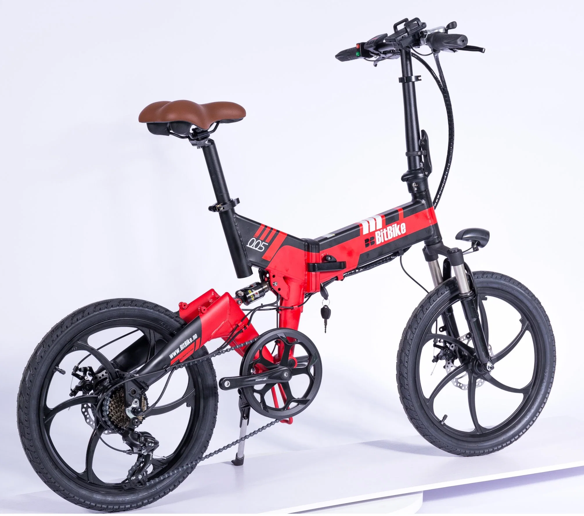 دراجة كهربائية دراجة بخارية قياس 26 بوصة دراجة بخارية بطارية سيارة هيبيرد موتور سكوتر دراجة كهربائية للشحن بقدرة 48 فولت بسرعة 10 أمبير 500 واط eb-06
