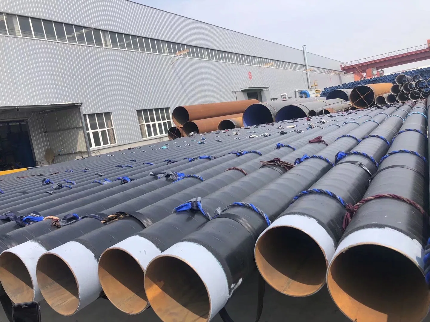 3PE 2PE Coating Steel Pipe PE or PP Wrapped with Adhesive Fbe