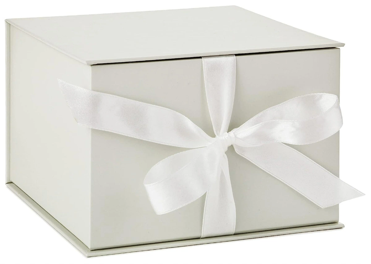 off-White Gift Box with Lid and Shredded Paper Fill for Weddings