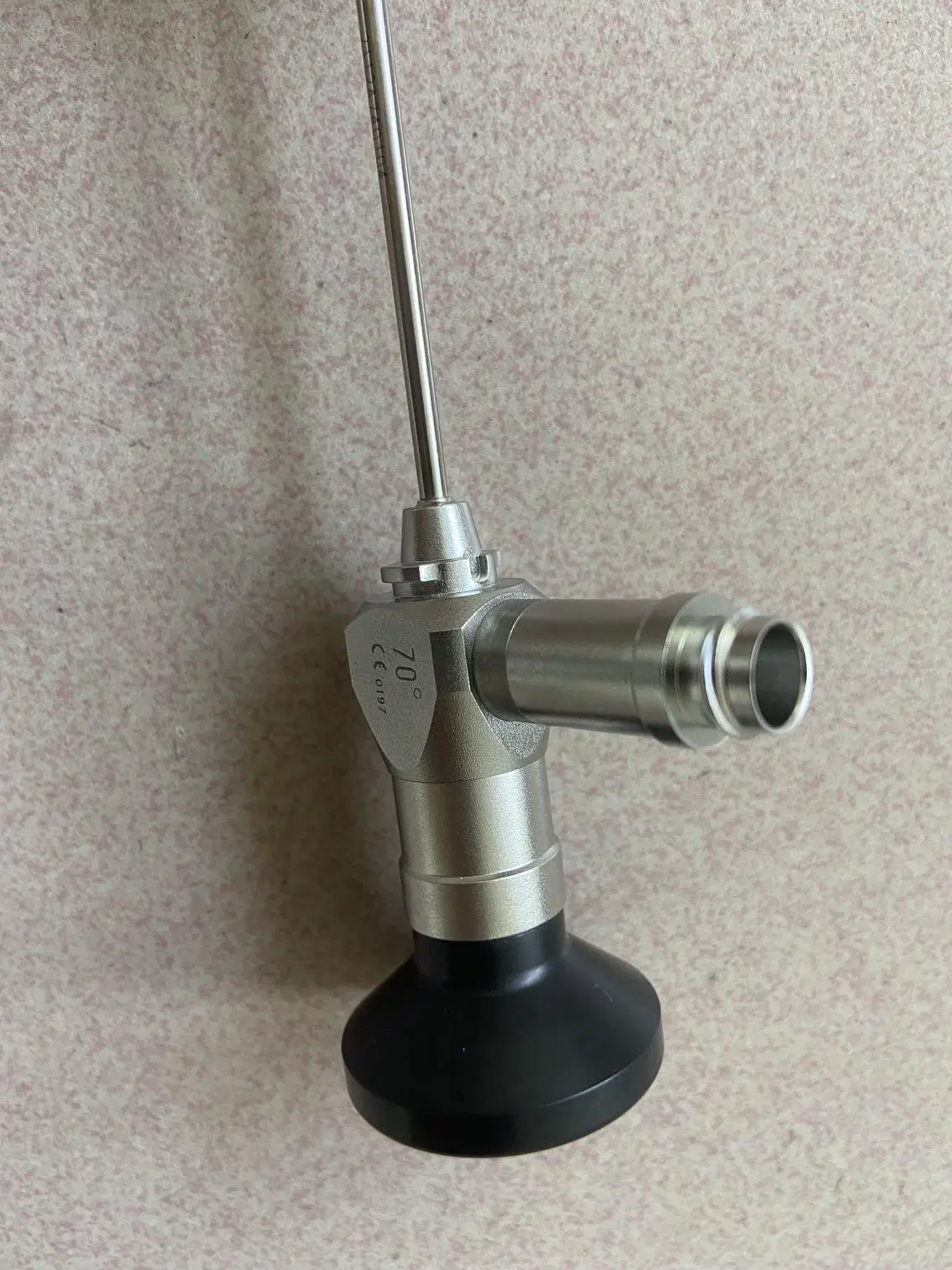 Otoscope avec 2,7 mm Longueur de la sonde, 70 degrés, source de lumière LED portable, 110mm de longueur de travail