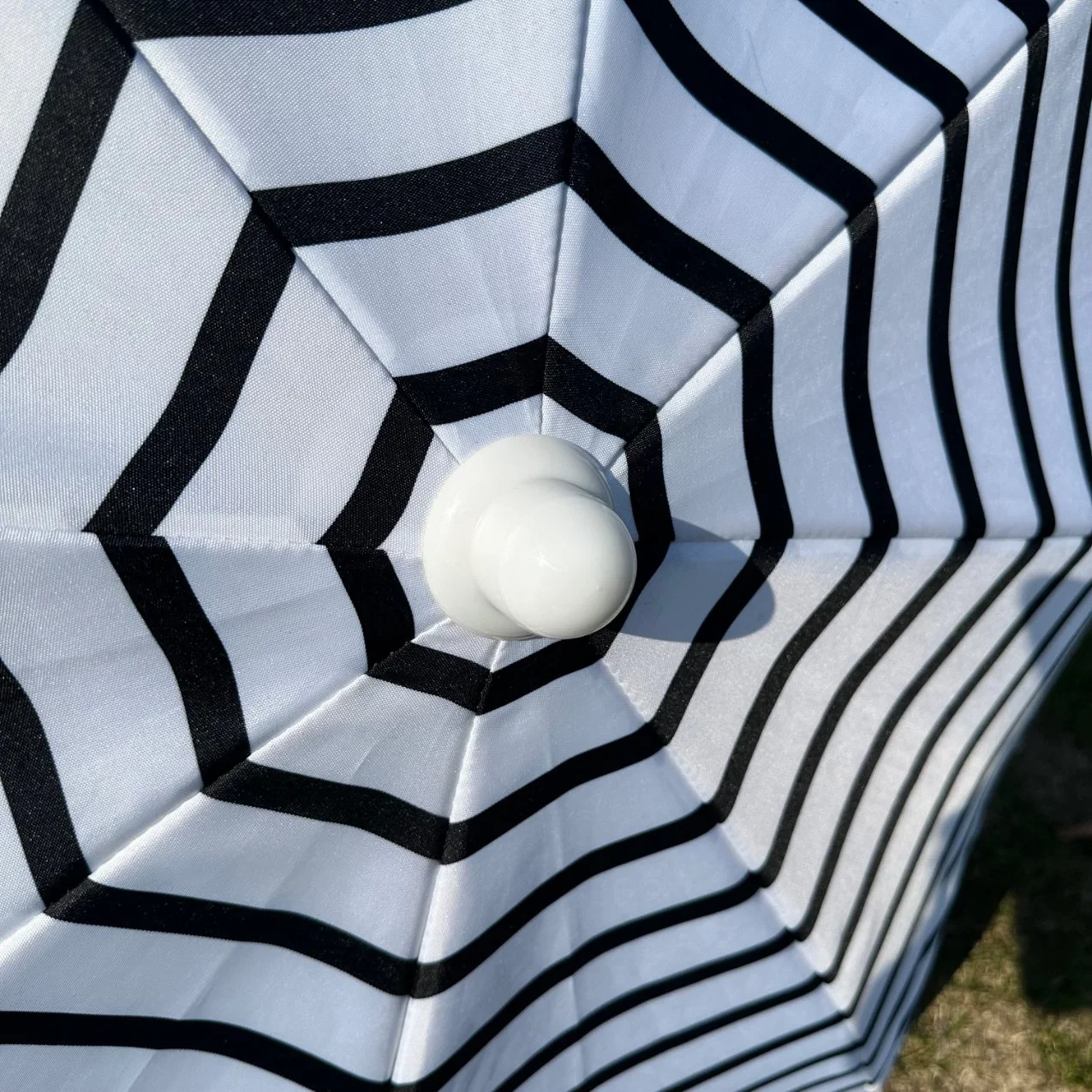 Sun Protection Outdoor Fringed Wooden Beach Umbrella with Tassels