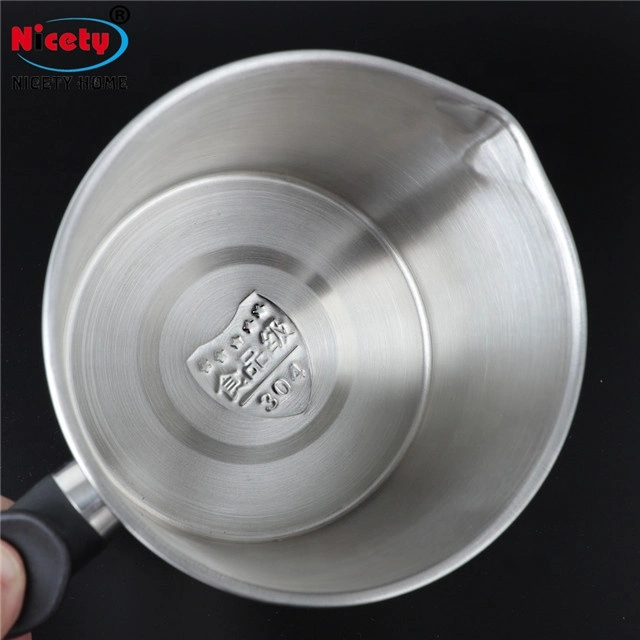 Small Kitchen Tool with Anti-Scalding Handle for Deep-Fried Food Oil Filter Cup