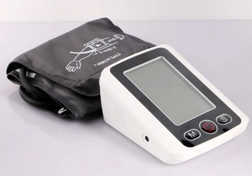 Electronic Wireless Wrist Blood Pressure Monitor Bpm CE Certificated (CK-102S)