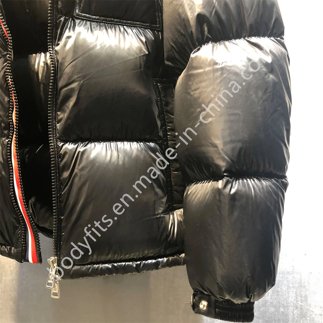 OEM/ODM Black Down Coat Bubble Down Jacket Waterproof Padded Coat with Hood Men Quilted Down Jacket