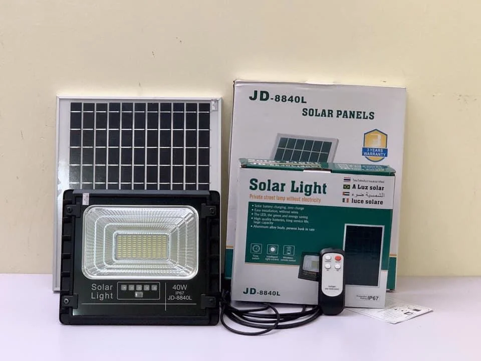 Luz solar lámpara LED Alimentación iluminación de hogar iluminación de hogar IP67 Luz de inundación de LED Solar lámpara de energía solar