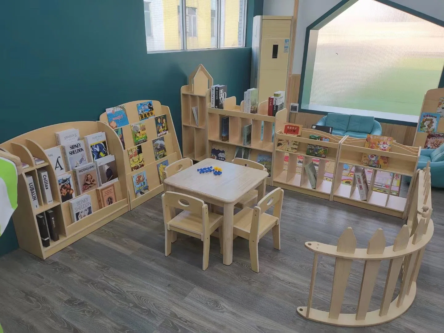 China Manufacturer Kindergarten and Preschool School Classroom Student Furniture, Kids Furniture Wooden Children Furniture, Nursery and Daycare Baby Furniture