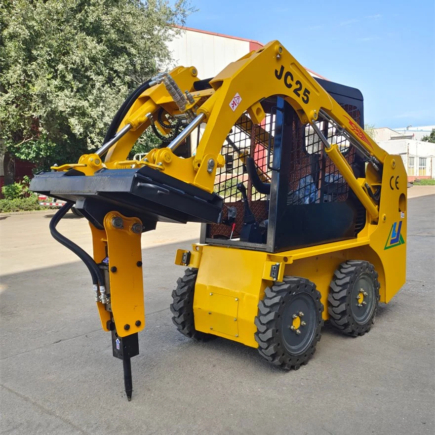 CE New 25HP Wheel Skid Steer Loader with Attachments and Kubota EPA4 Engine