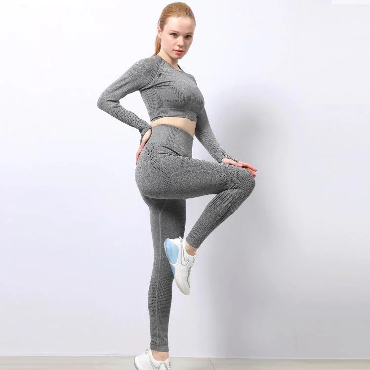 Women 2PC Gym Workout Fitness Tracksuits Athletic Clothes Activewear Yoga Wear Seamless Sport Bra Crop Top Long Sleeves Biker Shorts Leggings Custom Clothing