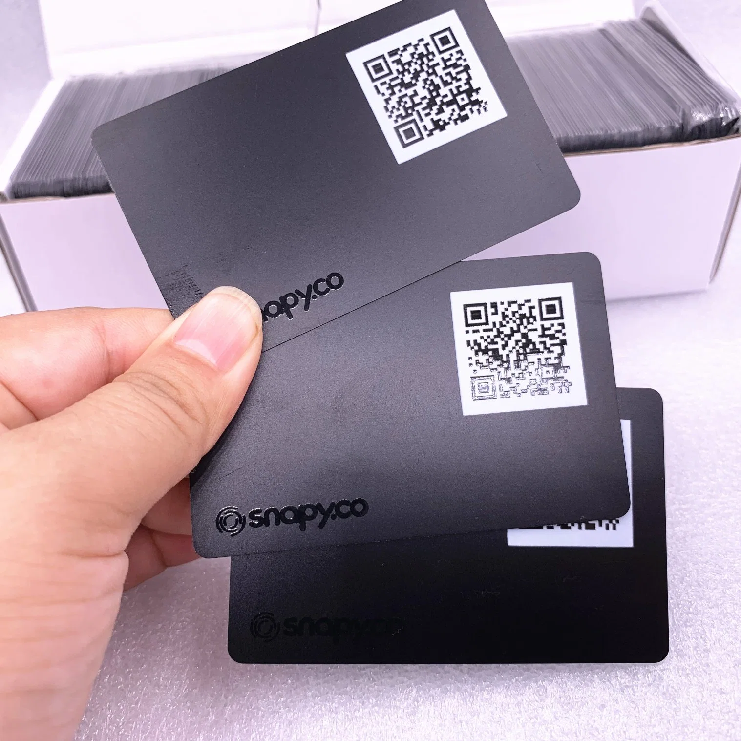 Printable Special Round Qr Code NFC Card for Digital Business Cards