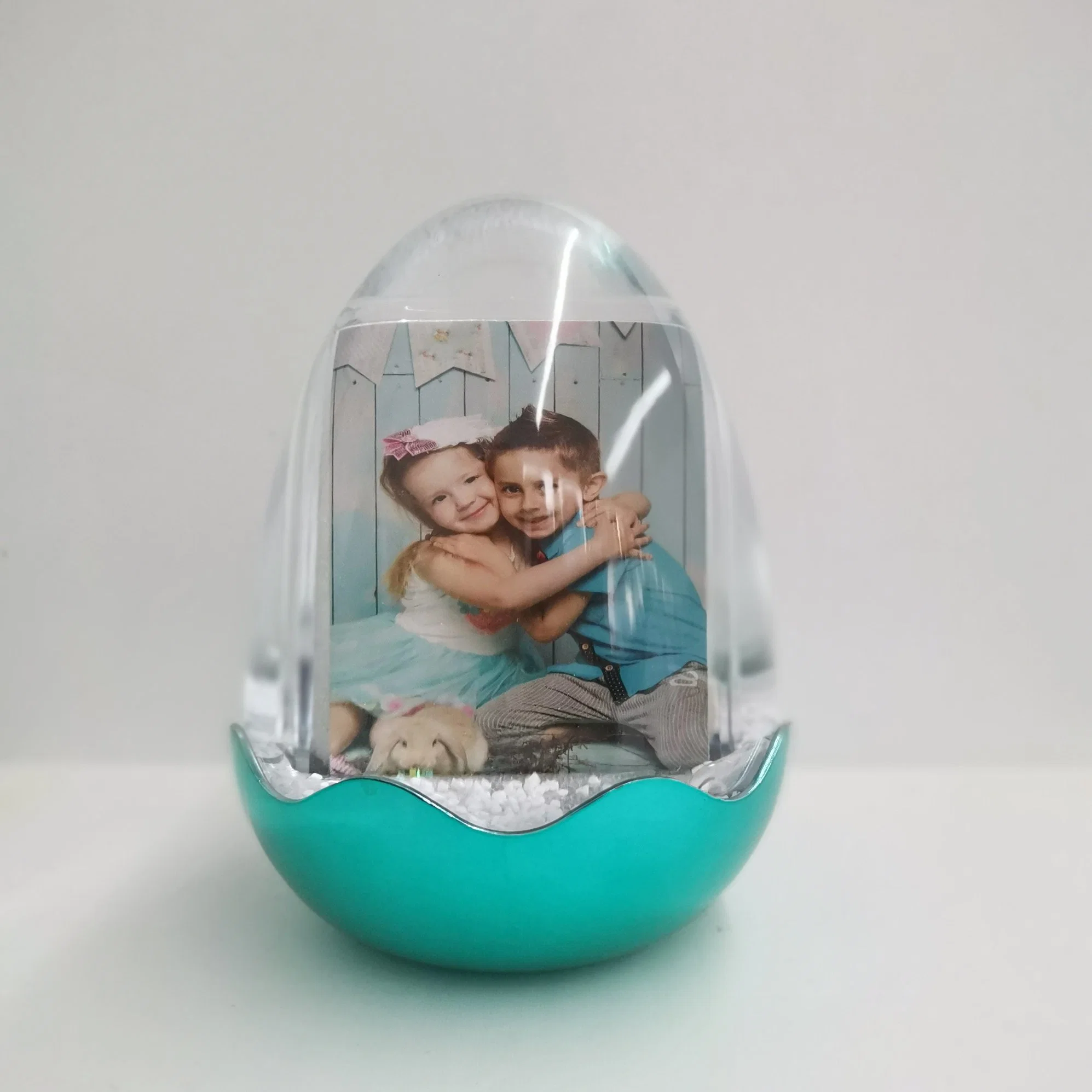 Wholesale Egg Shape Plastic Picture Photo Frame Water Dome