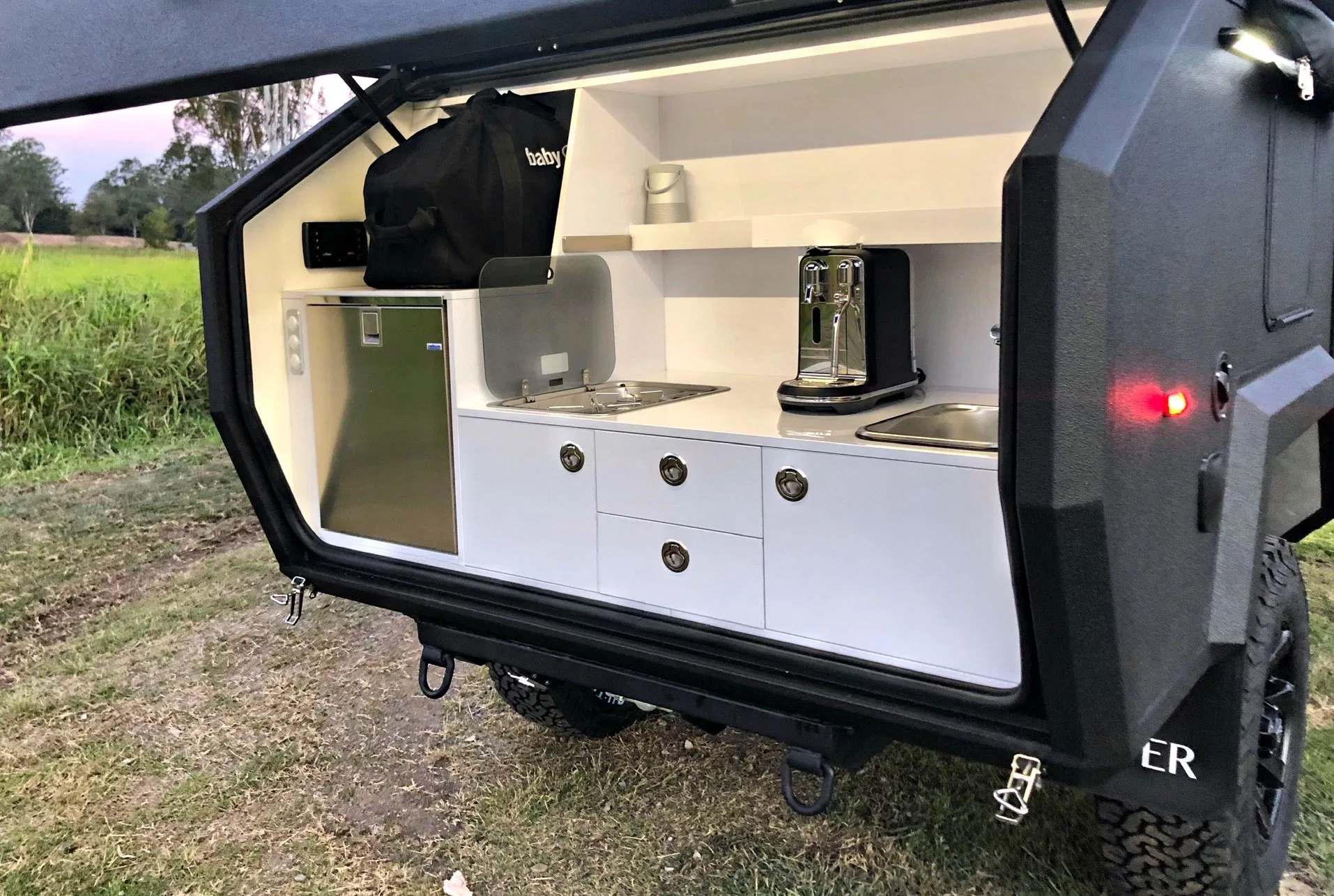 Elektro Wohnmobil Wohnwagen Wohnmobil Kühlschrank Klimaanlage Motor Home RV