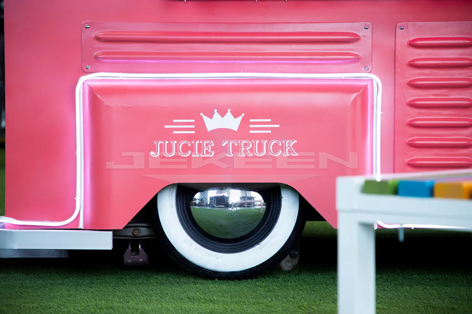 Jekeen Customized Catering Food Truck Electric Used Ice Cream Cart with BBQ Grill