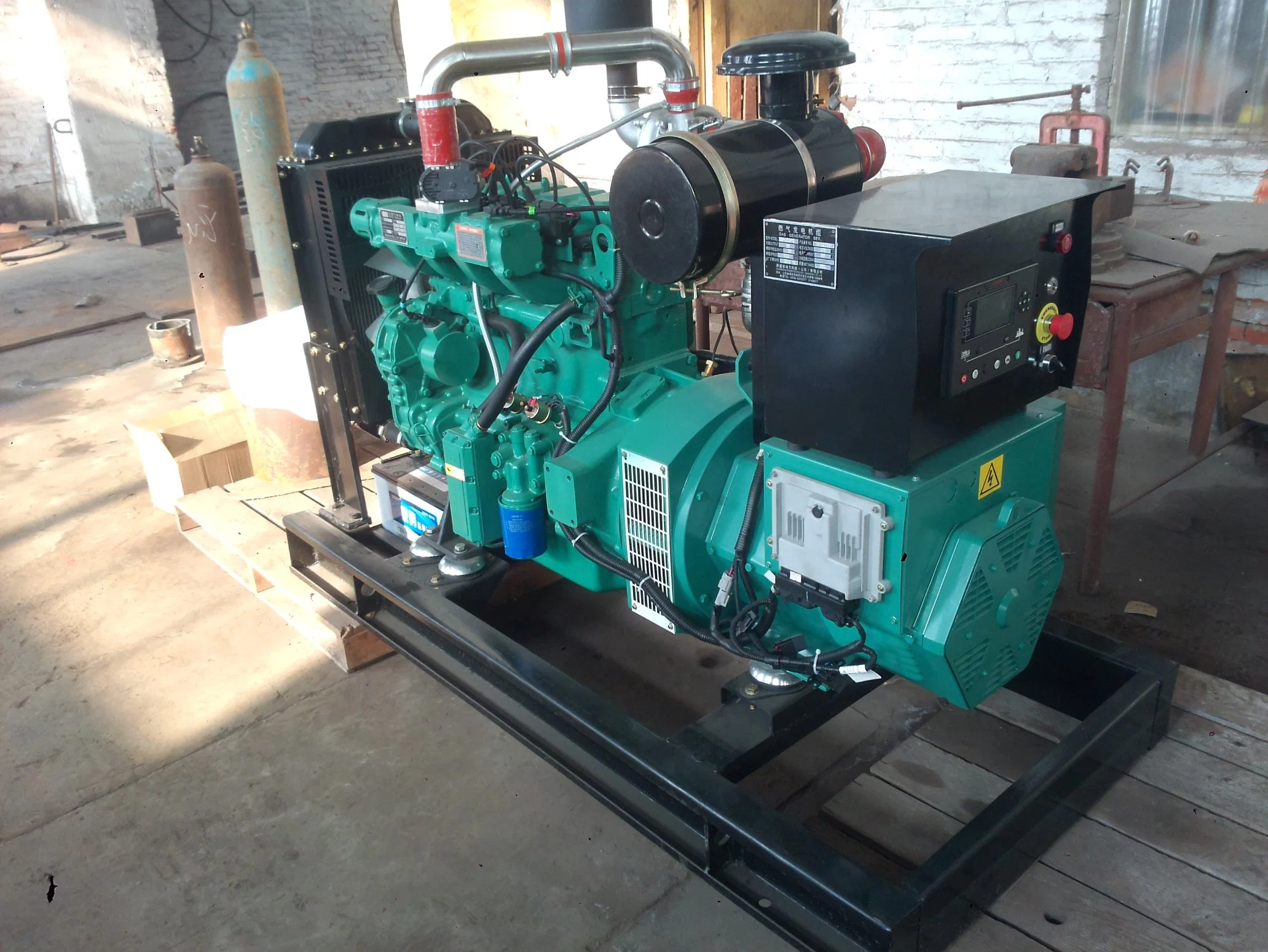 Saw Dust Gasification Biomass Power Engine 200kw Syngas Generator