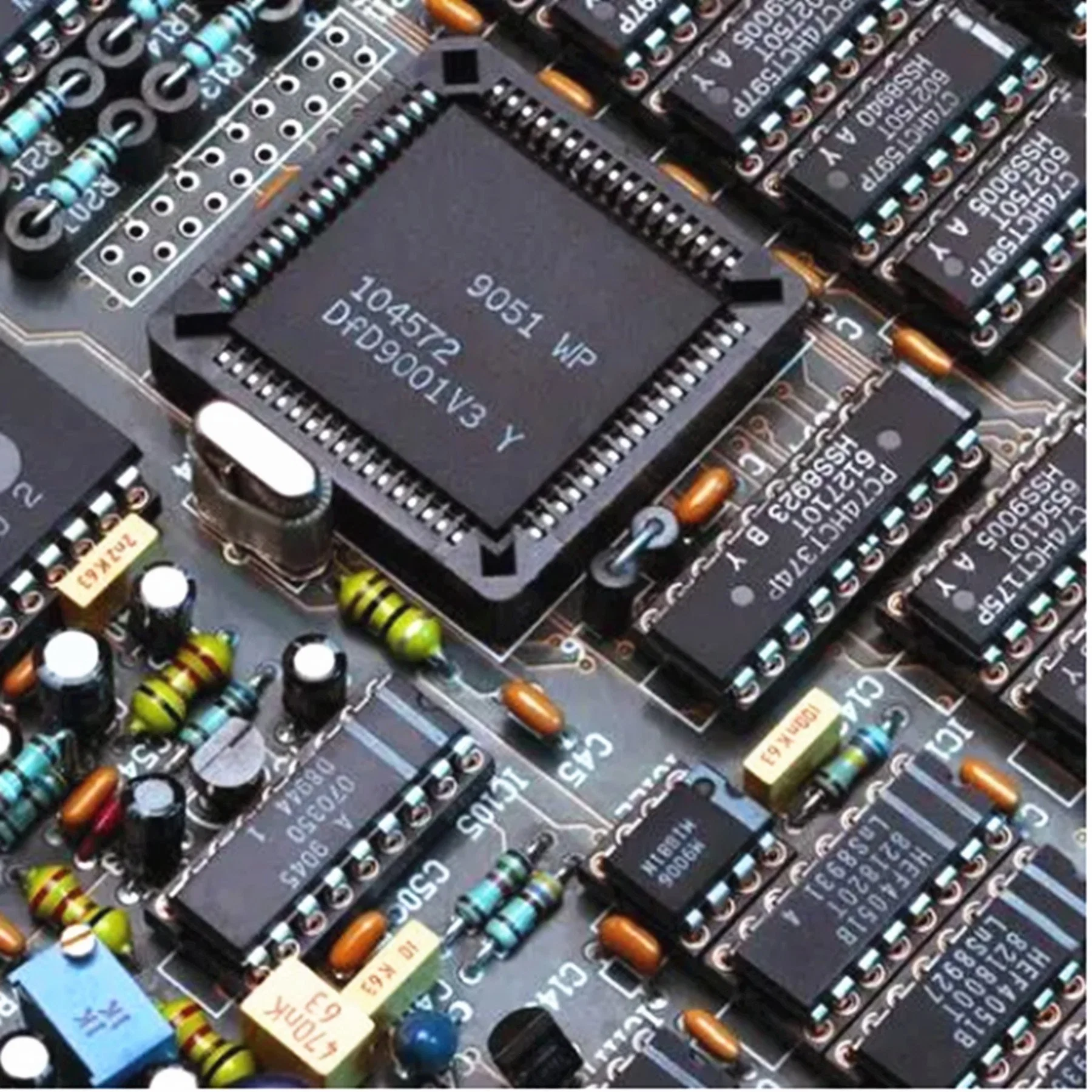 شريحة IC الأصلية 5cgxfc4c6f27c7n FPGA Field القابلة للبرمجة ومصفوفة البوابة عالية الطرف الشريحة