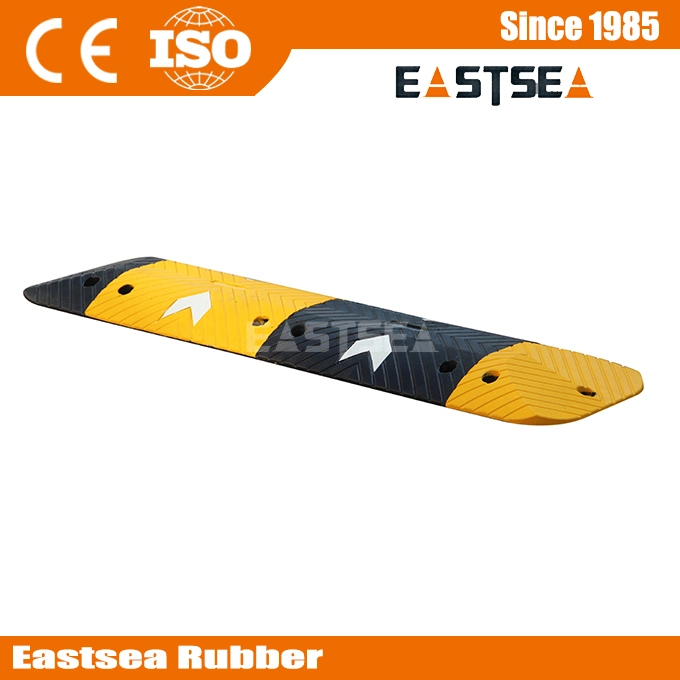 75mm Height Arrow Rubber Roadway Safety Speed Hump