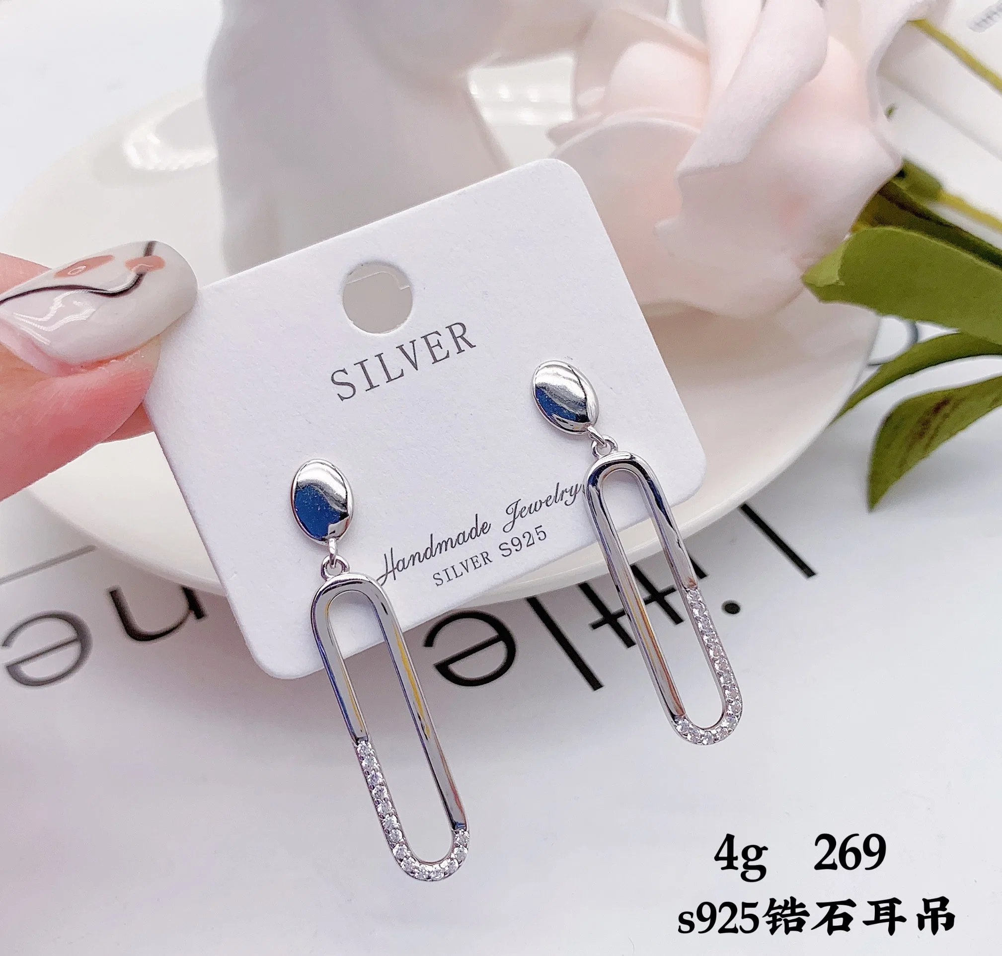 Moda 925 Sterling Joyería de Plata Nuevo OEM ODM mujeres al por mayor Accesorios Pendientes lisos