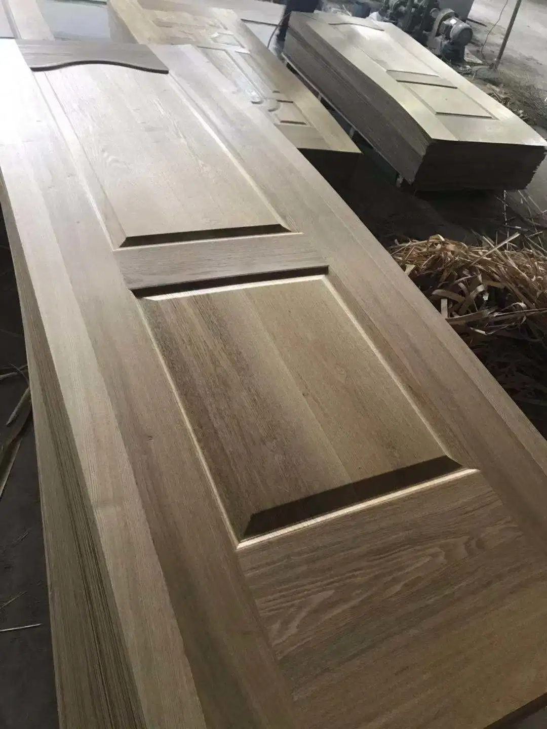 Venta caliente piel de la puerta de madera HDF Diseño para el mercado de Dubai