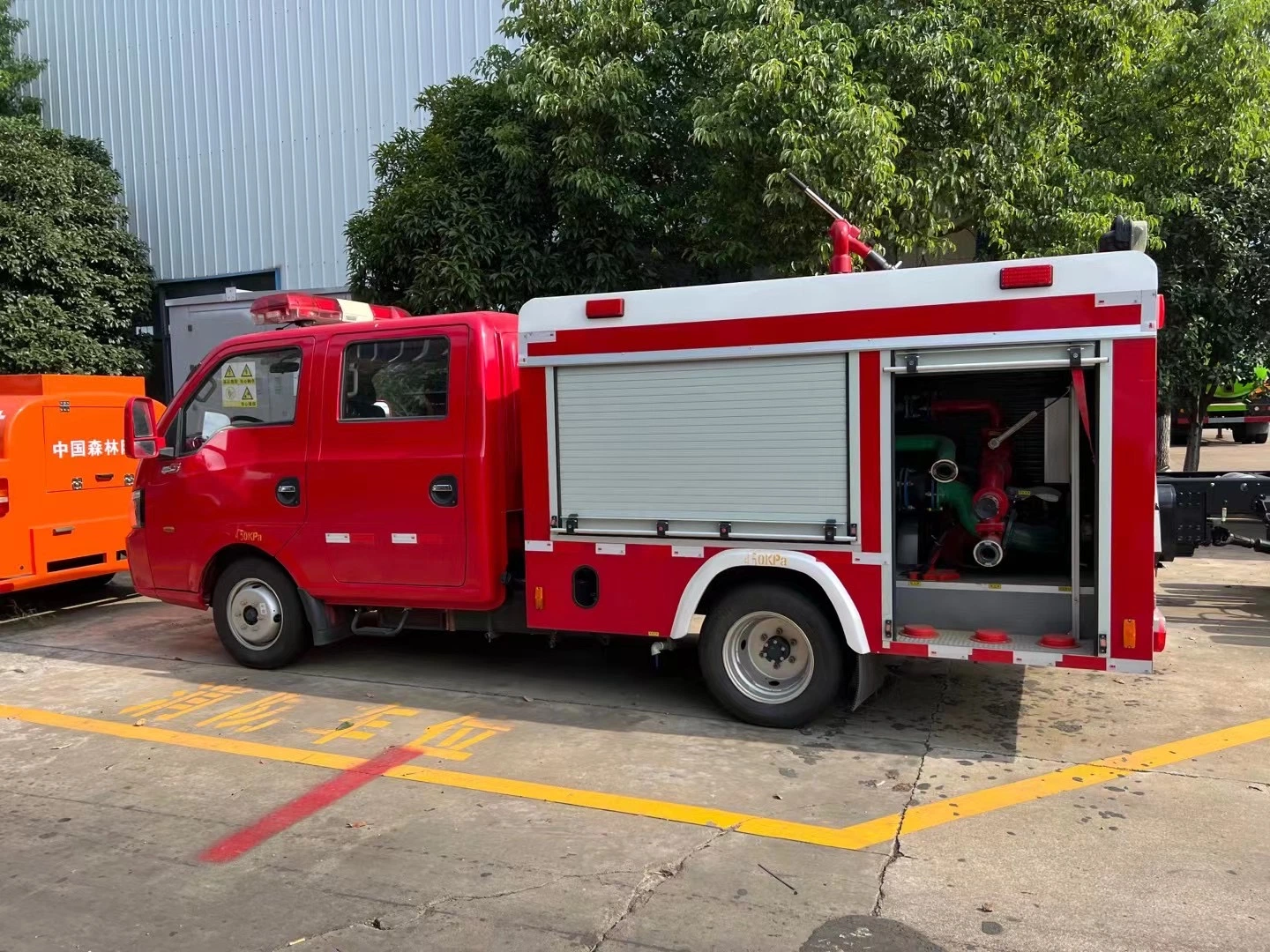 Dongfeng Mini Camión Contra Incendios de espuma de agua