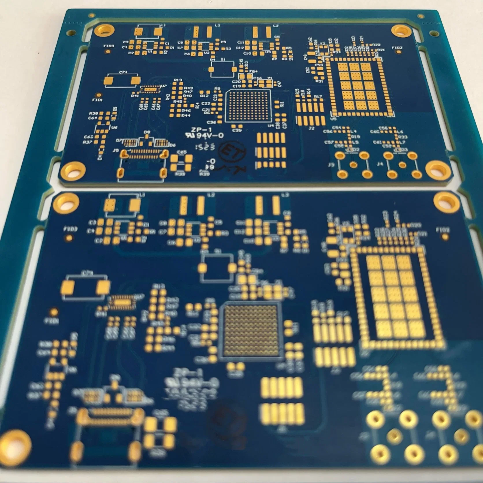 Servicio de diseño y fabricación de PCB para el montaje del inversor UPS