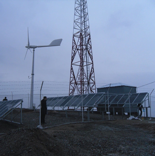 Anhua controla el tono de la turbina eólica La energía solar sistema híbrido para el suministro de energía de la estación de BTS.