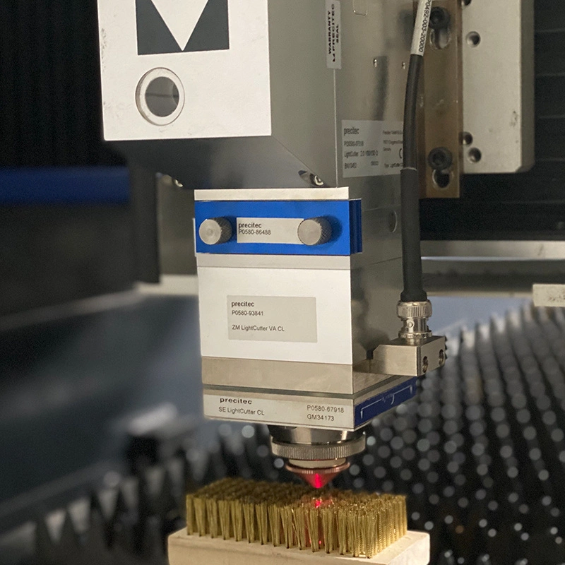 máquina de corte de fibra a laser CNC 6 kw para 32mm de aço macio