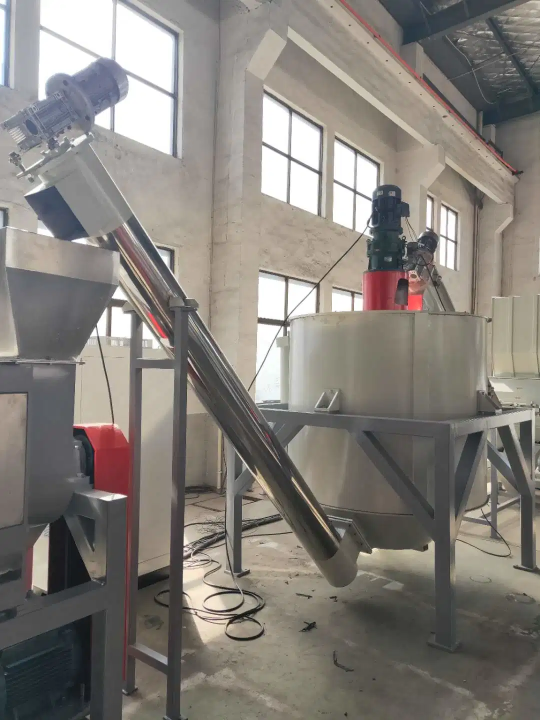 Wasted Used PP HDPE LLDPE Film Scrap PVC Pipe Pet Bottle ABS Car Bump Shredding Crushing Washing Drying Granulating Recycling Pellet Granule Making Machines