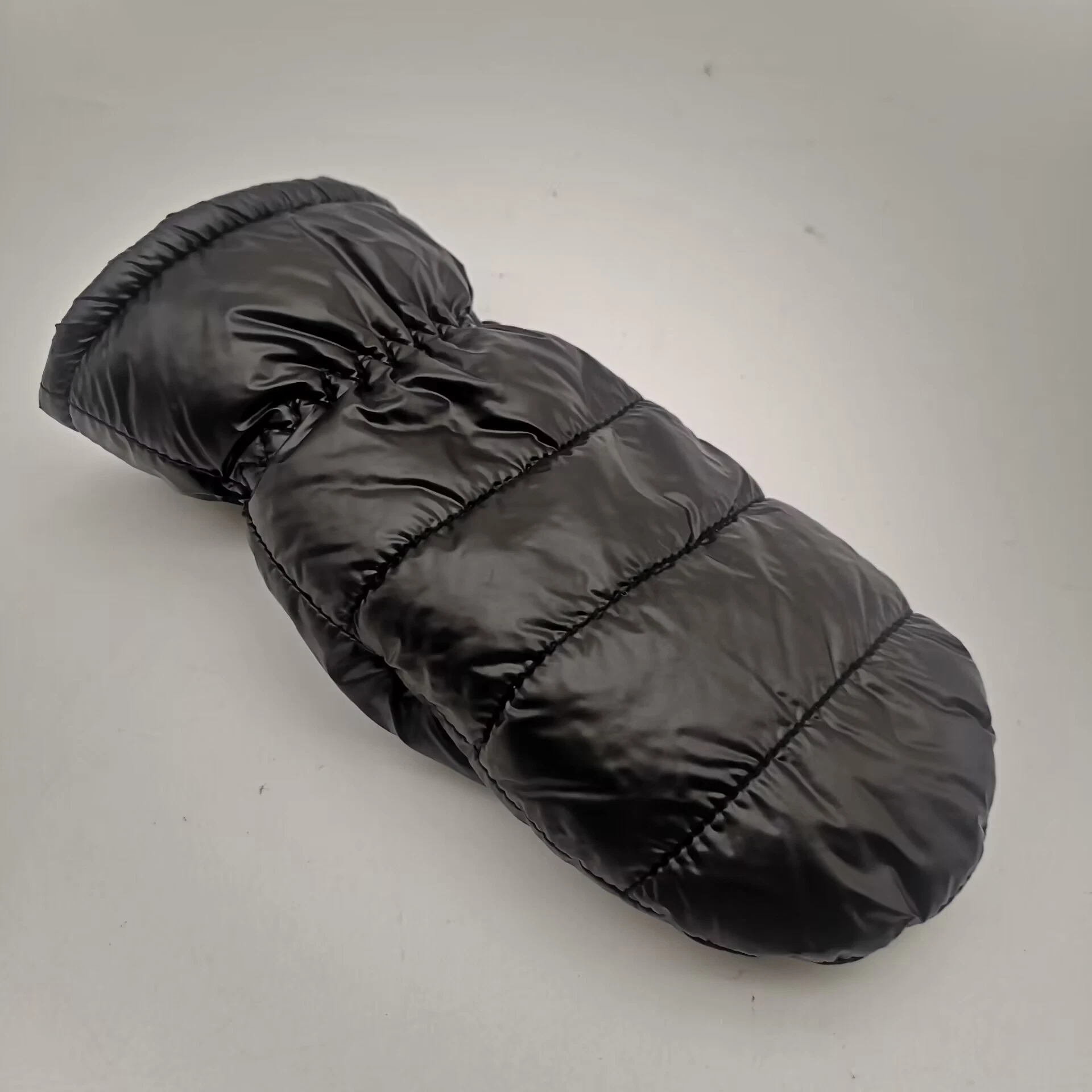 100% Nylon Plus 100% Polyester Lining Winter Black Outdoor Gloves