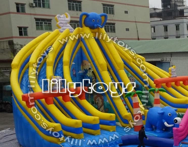 Inflatable Mobile Amusement Park Water Moving Park Animals Theme