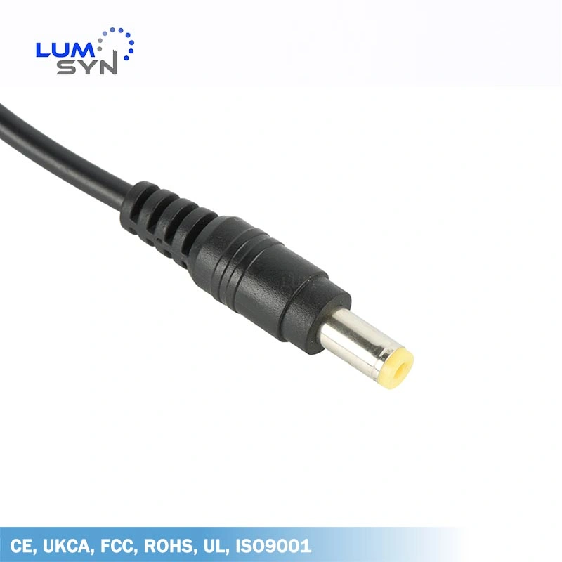 Fuente de alimentación de conmutación de escritorio accesorios regulado 3V 3AMP con UL Ukca CE para la venta