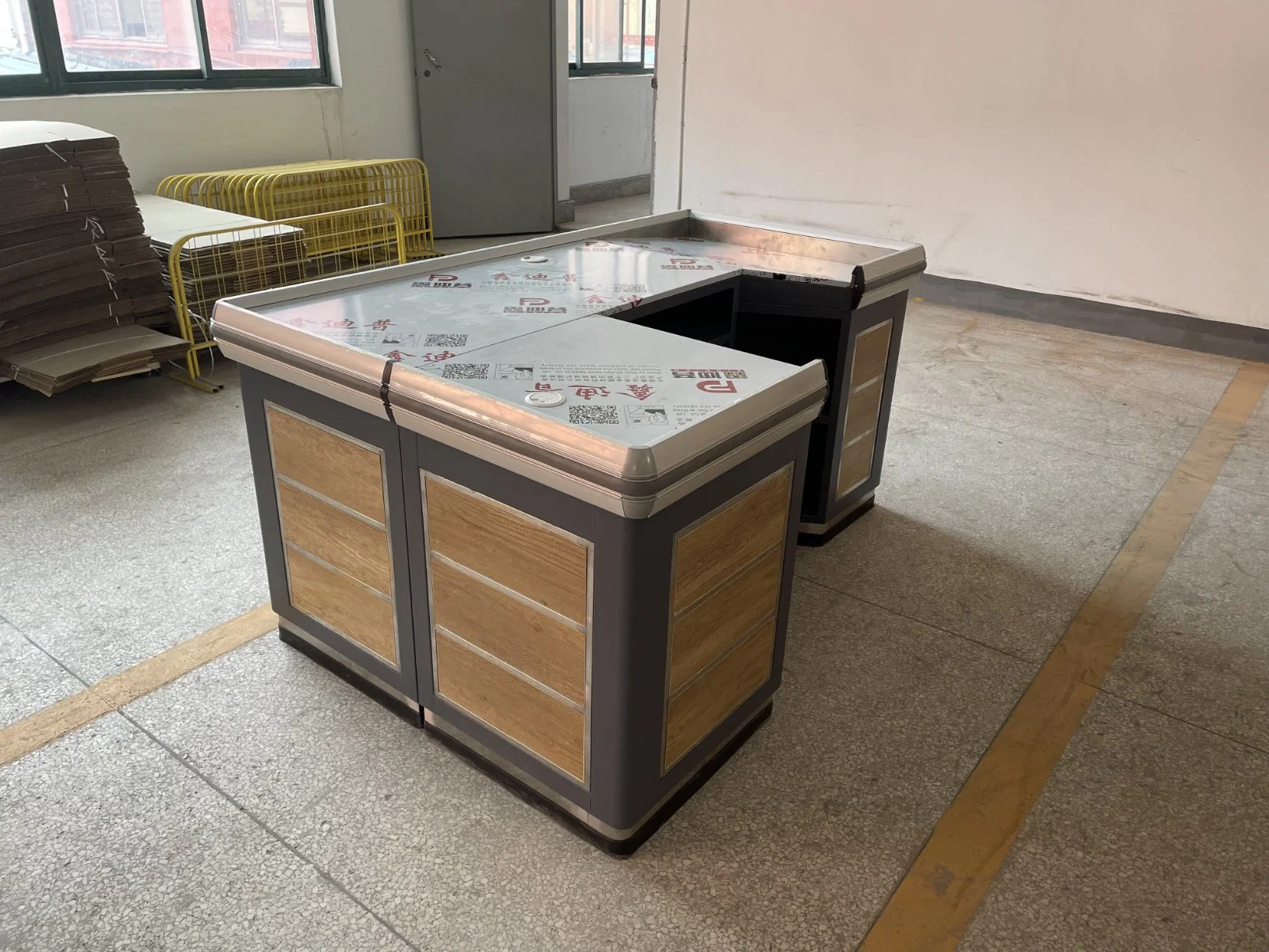 Wood Metal Checkout Desk for Supermarket Cashier Counter Desk