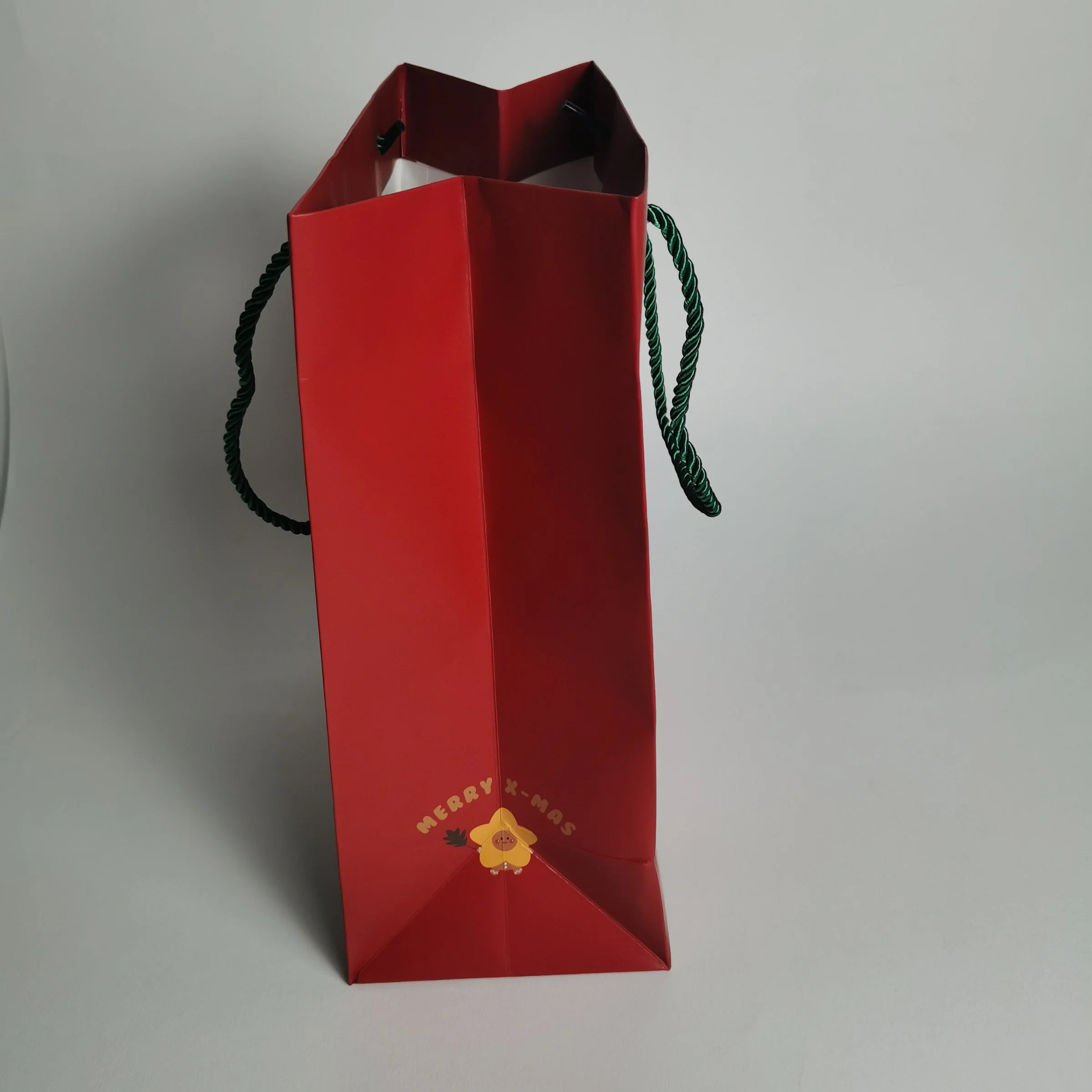 Wholesale Custom Printing with PVC Window Luxury Flower Packaging Paper Shopping Gift Bags