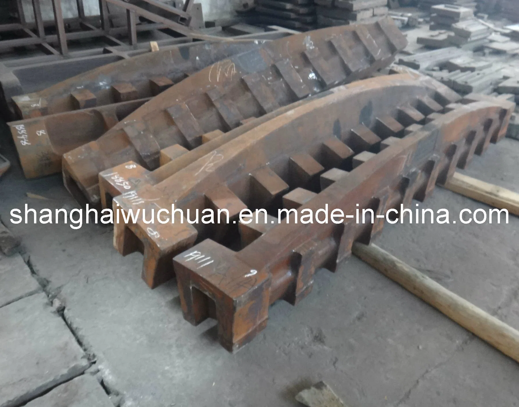 Manganese Wear Casting Parts Hammer Grates Liners for Metal Shredder Recycling