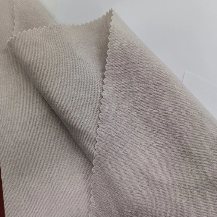 China Eco-Friendly Woven Plain with Soft Hand Feel Silk Cotton Fabric for Shirting Garment