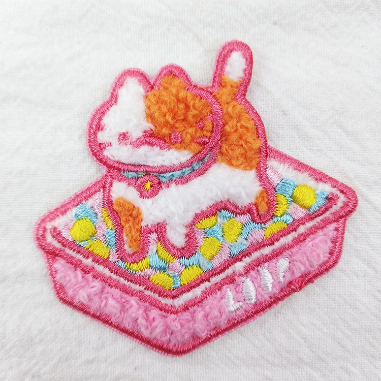Custom Made Embroidery Patch Product Sew on/Iron Embroidery Patch