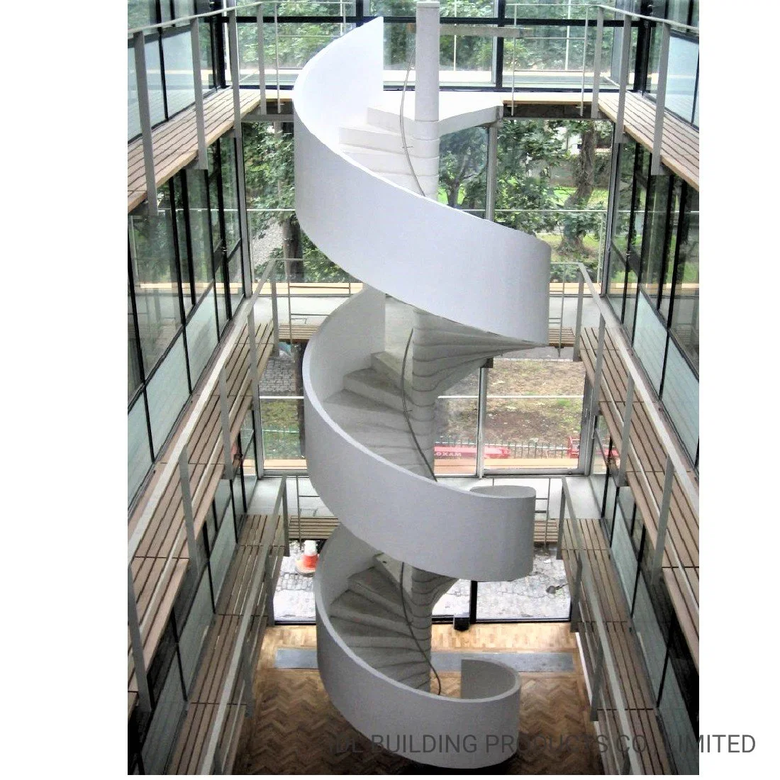 Decorative Galvanized Steel Black and White Granite Tread Stair Spiral Staircase Wholesale/Supplier Wrought Iron Stairs Outside