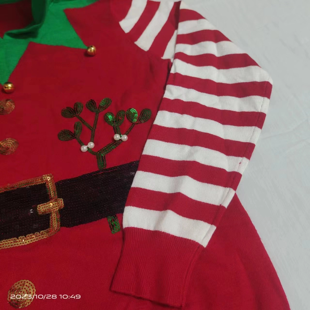 2023 heiße verkaufende Frau Stickerei Muster mit Streifen Ärmel Weihnachten Pullover für Christmas Party Jersey mit Hoodie Pullover