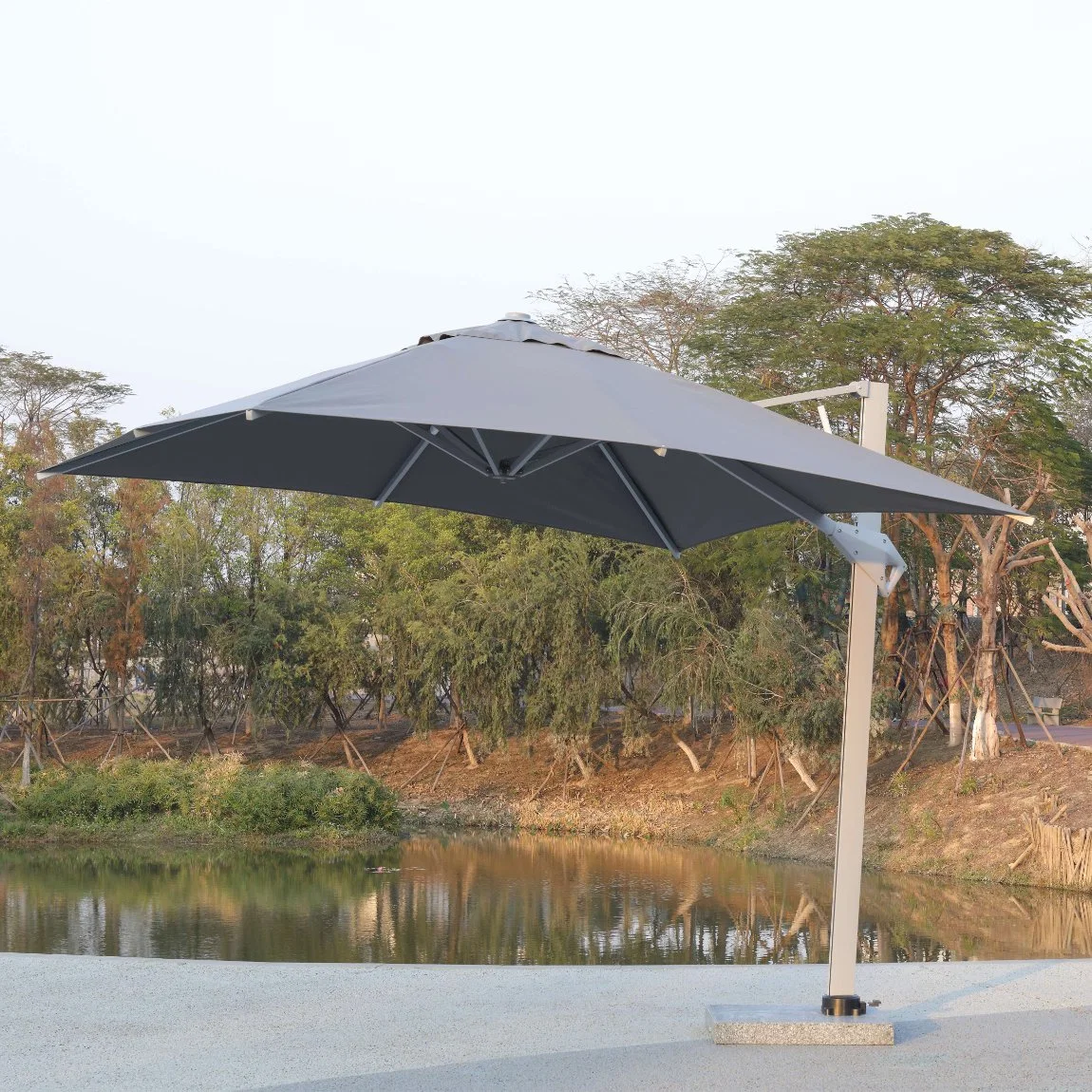 Mingsu Luxury Outdoor Furniture Sunshade Supplier Wholesale/Supplier Aluminum Sun Umbrella