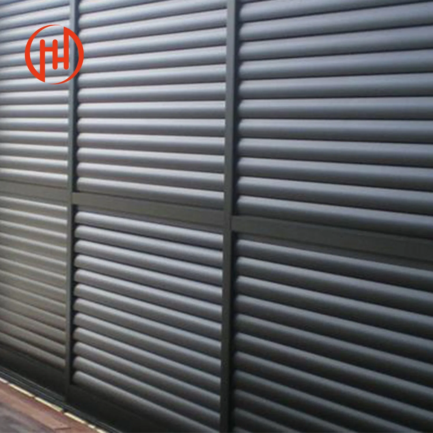 Foshan Factory Hot Sale Aluminum Plantation Shutter Aluminum Louver Bi-Fold and Sliding Window