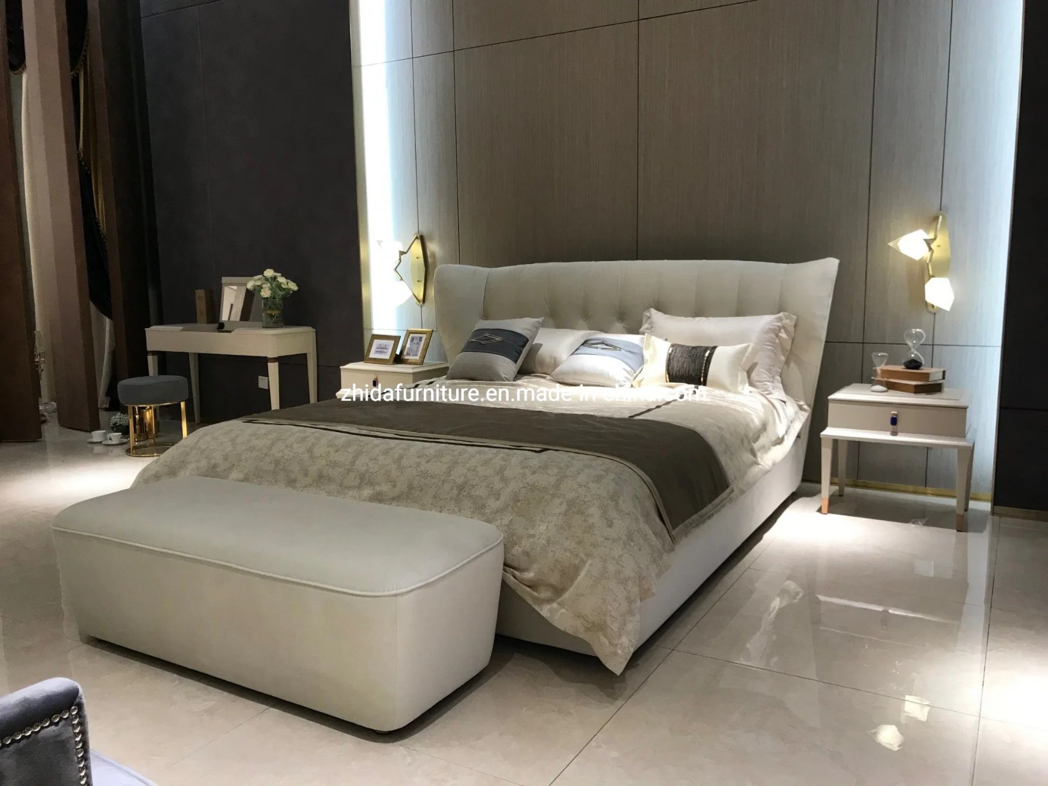 Móveis para casa de alta qualidade, design moderno, cama de casal em tecido para villa.