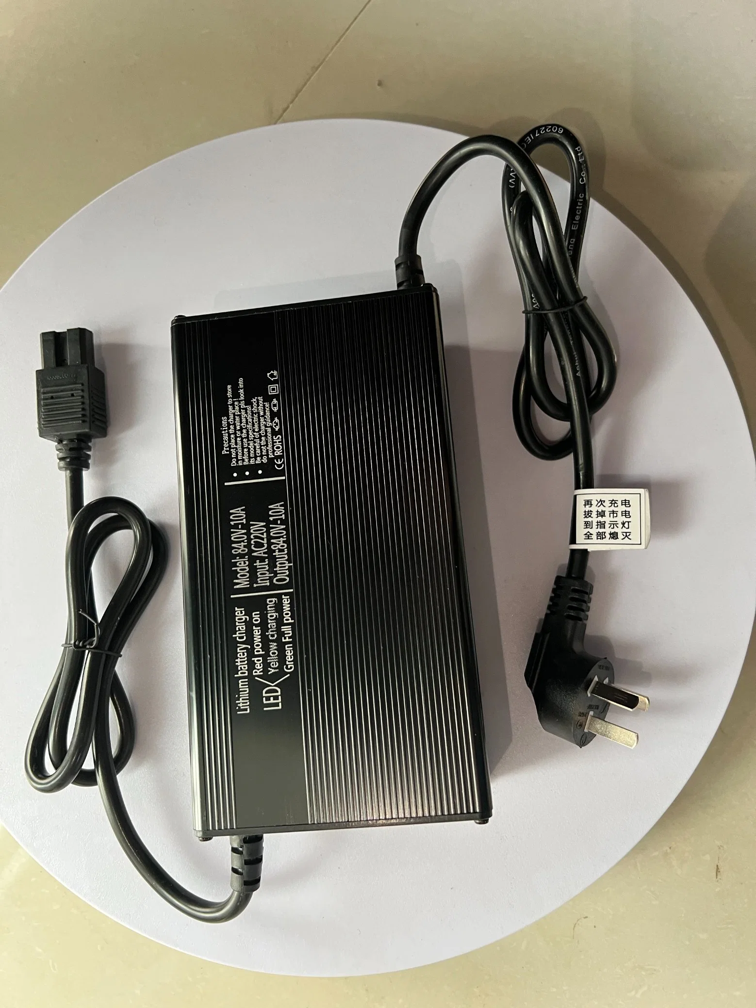 Addison Professional Manufacturer 12V 4A Smart Lead Acid Charger for Electric Vehicle Motorcycle