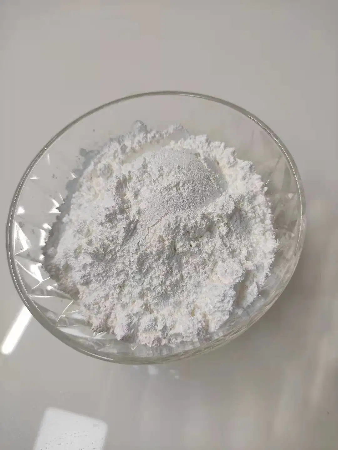 Aktien 99% Assay Pharmazeutisches Material Tranexamsäure CAS 1197-18-8