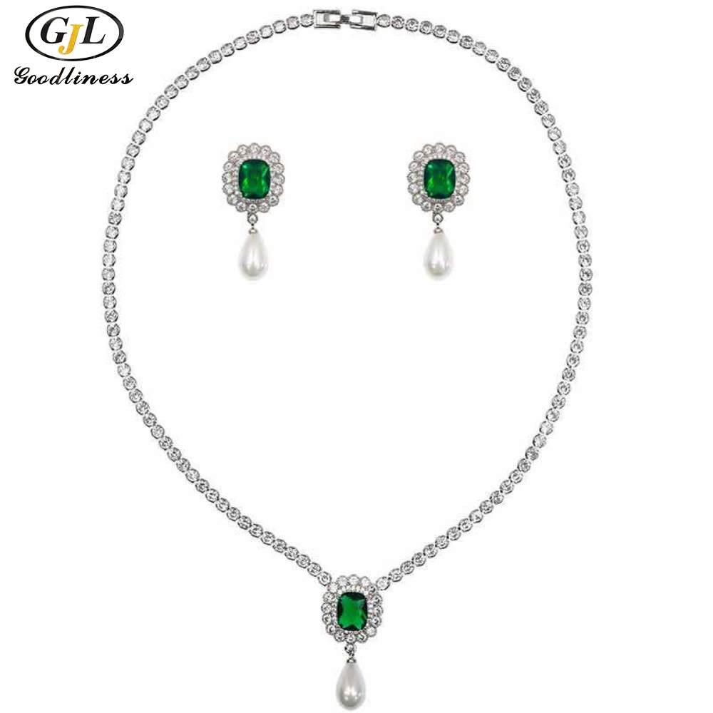 Collier en zircon simple avec pendentif en perle et boucles d'oreilles - Ensemble de bijoux