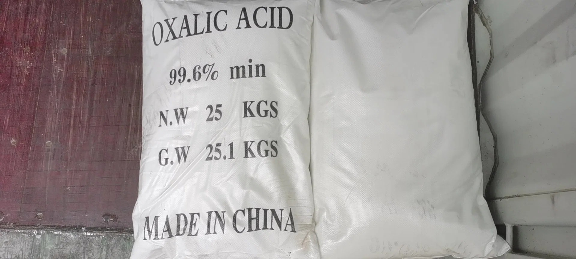 Use for Derusting Hot Sale Ethanedioic Acid /Oxalic Acid 99.6%