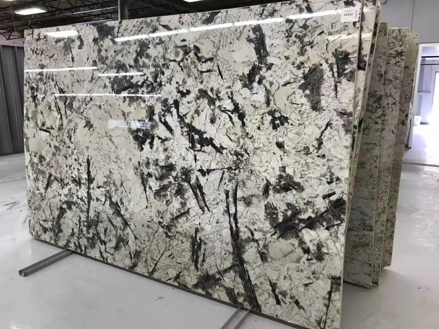 New Aran Blue Wholesale/Supplier Delicatus Granite Price for Kitchen Countertops