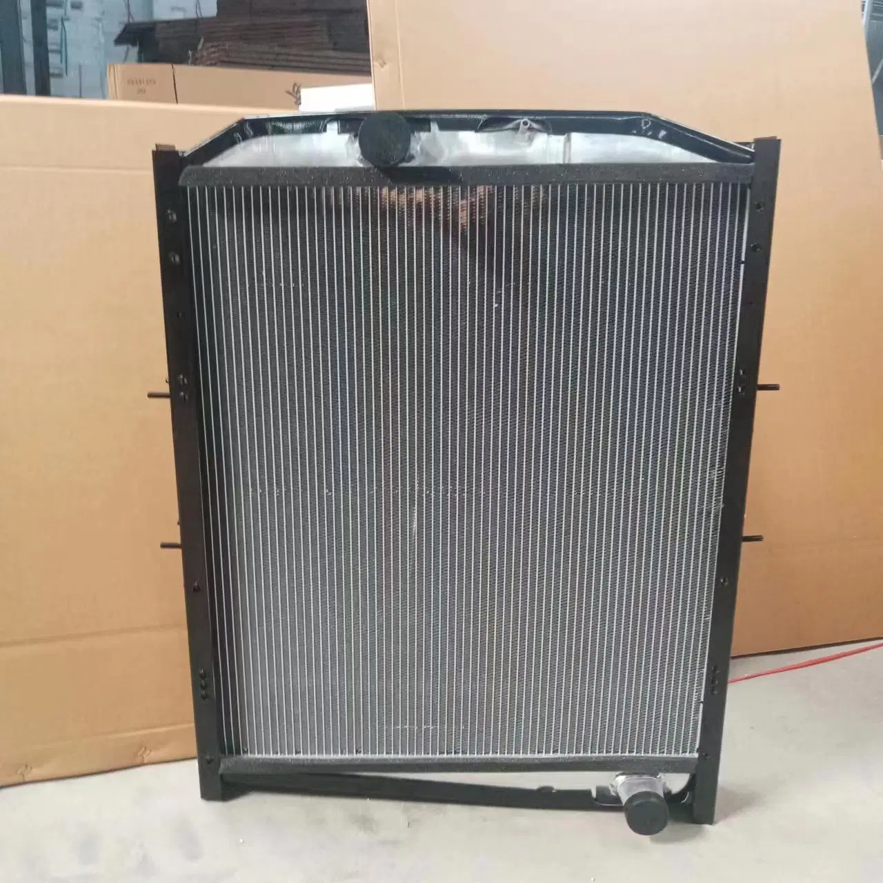 Supplier Auto Parts Engine Cooling Copper Brass Full Aluminum Radiator for Truck Benz 5205000001 Benz Radiator