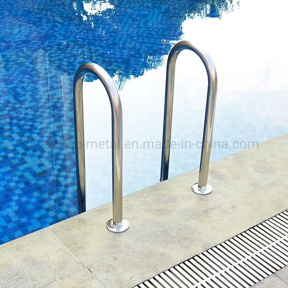 Equipamento de piscina 304 escadas de piscina em aço inoxidável com 2-5 degraus Com montagem saliente/em solo